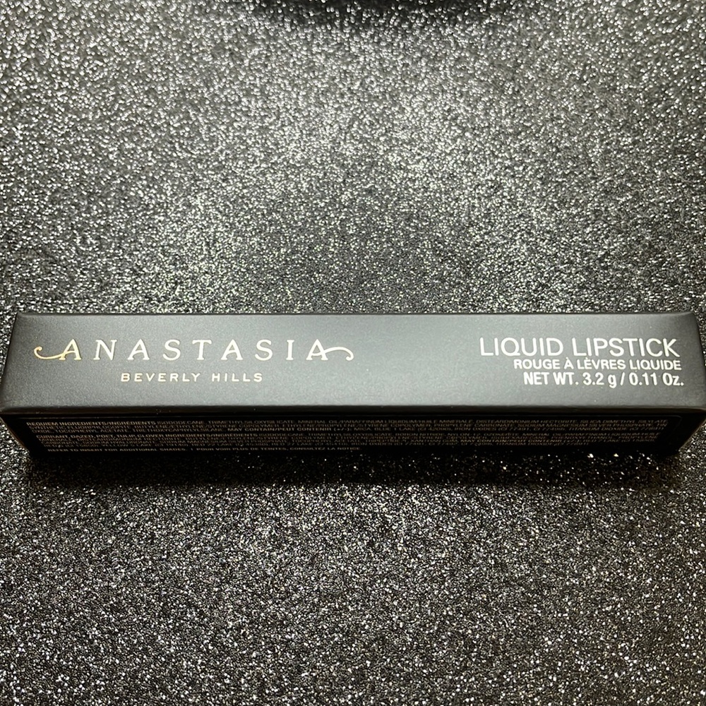 ANASTASIA BEVERLY HILLS LIQUID LIPSTICK in TRUST ISSUES